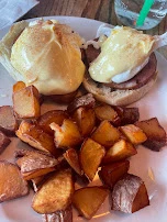 Eggs Benny